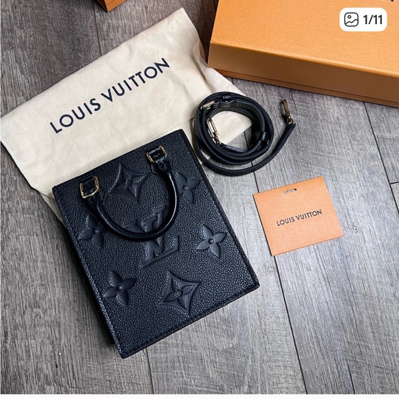 Louis Vuitton Black le petite sac monogram - Picture 2 of 11